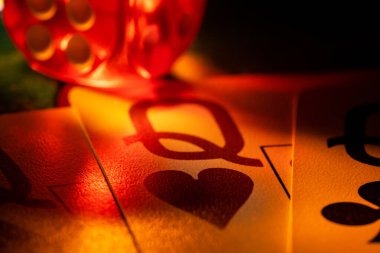 8iy অ্যাপ ইন্টারফেস - মোবাইল স্ক্রিন